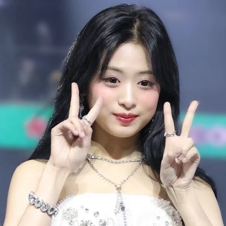 Ahyeon gallery image