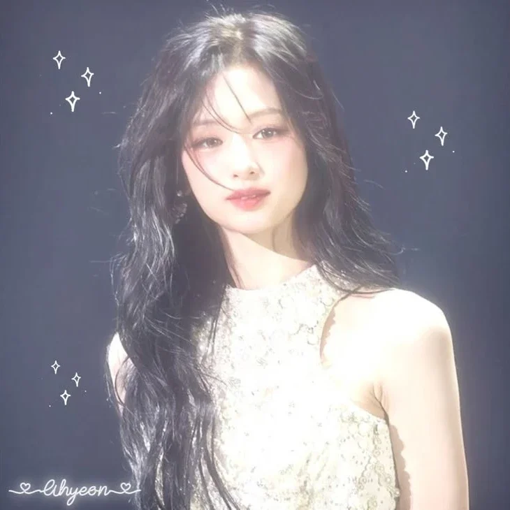 Ahyeon gallery image