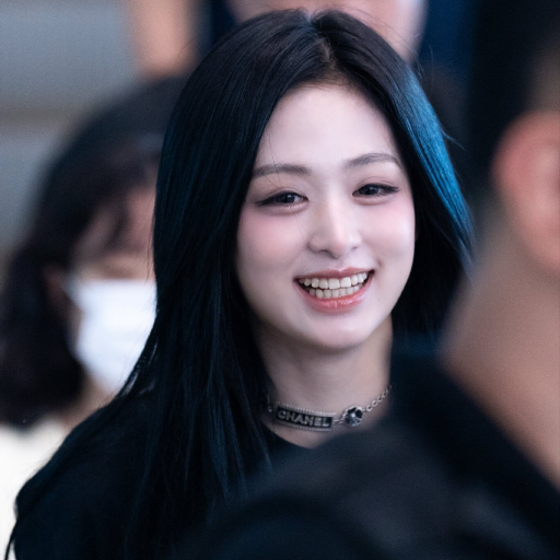 Ahyeon gallery image