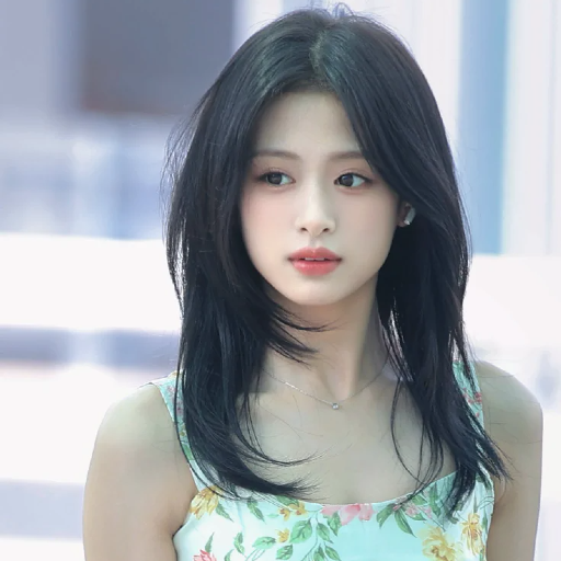 Ahyeon gallery image