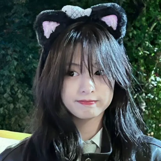 Ahyeon gallery image