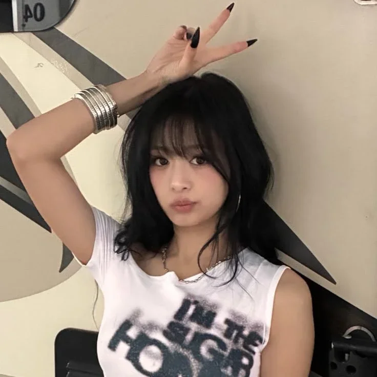 Ahyeon gallery image