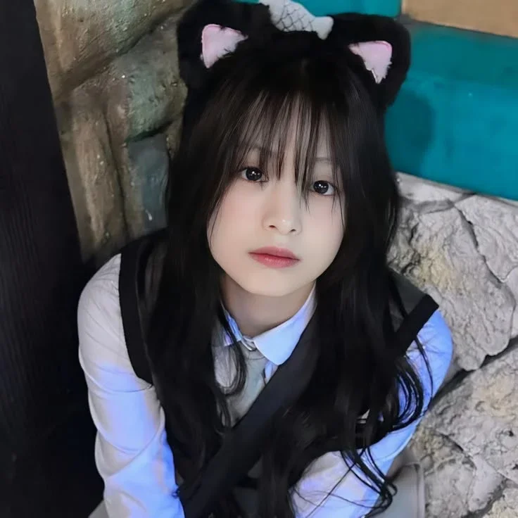 Ahyeon galeri görseli