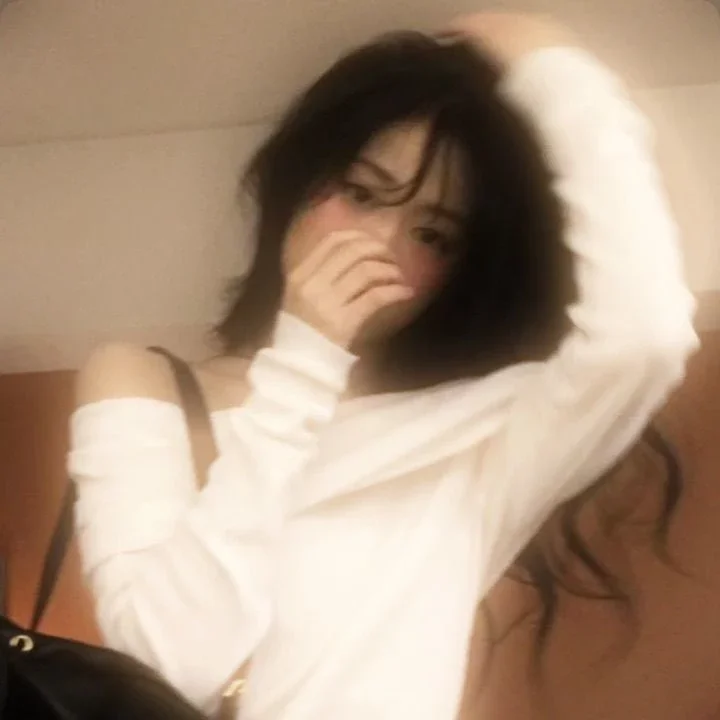 عکس گالری Ahyeon