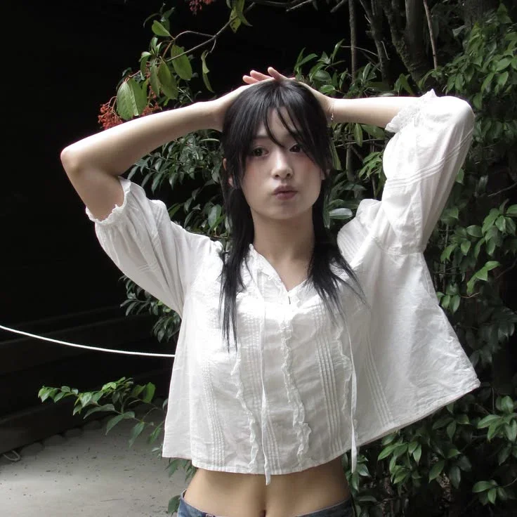 Ahyeon gallery image