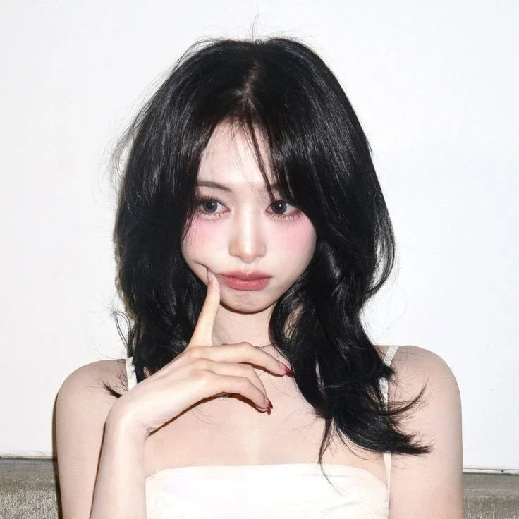 Ahyeon gallery image