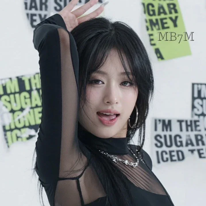 Ahyeon gallery image