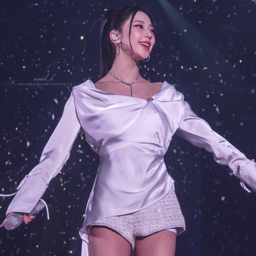 Ruka gallery image