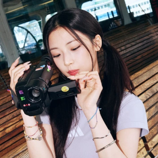 Ruka gallery image
