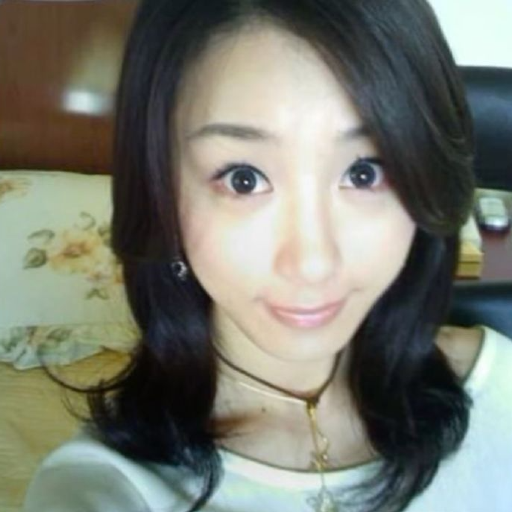 Kim E-Z gallery image
