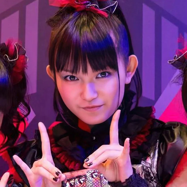 Larawan sa gallery ni SU-METAL