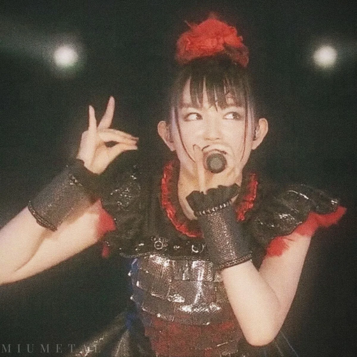 Larawan sa gallery ni SU-METAL