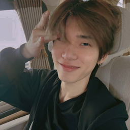 TeeTee gallery image