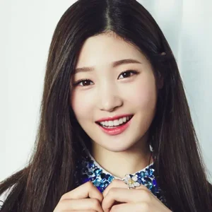 Chaeyeon gallery image