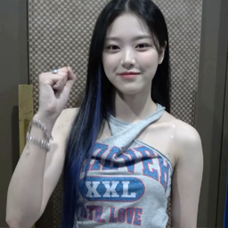Hyunjin gallery image