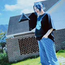 Siyeon gallery image