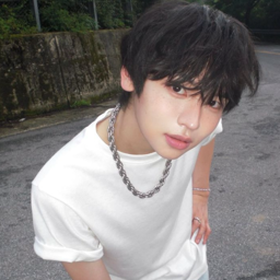 Chu Yoochan gallery image