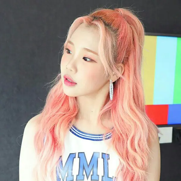 JooE gallery image