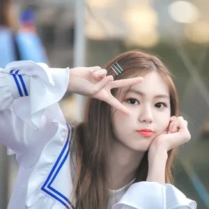 EunBin gallery image