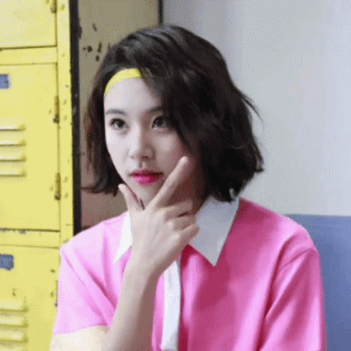 Chaeyoung gif