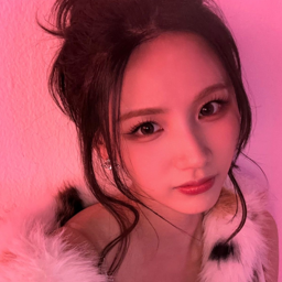 Jiyoon gallery image