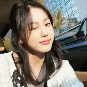 EunBin gallery image