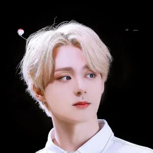 Hwanwoong gallery image