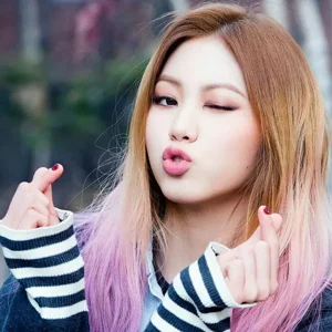 EunBin gallery image