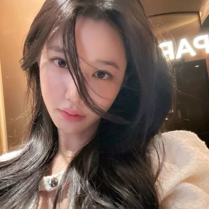 Johyun gallery image