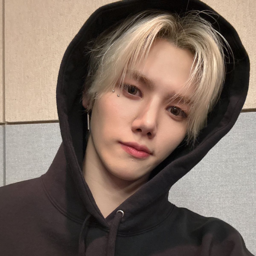 Minhee gallery image