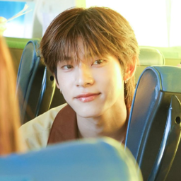 TeeTee gallery image