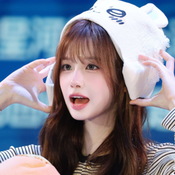 Sullyoon gallery image