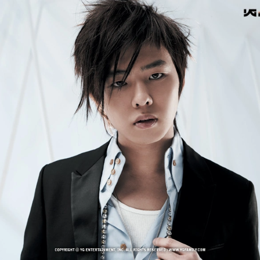 Gambar galeri G-Dragon