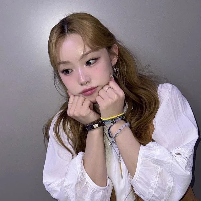 Suhyeon gallery image
