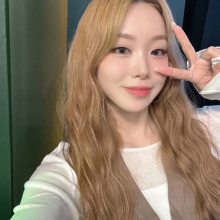 Suhyeon gallery image
