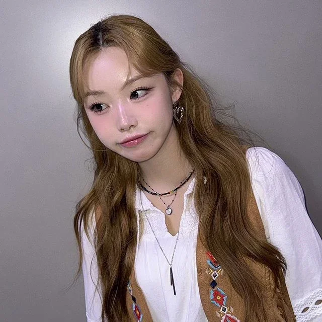 Suhyeon gallery image