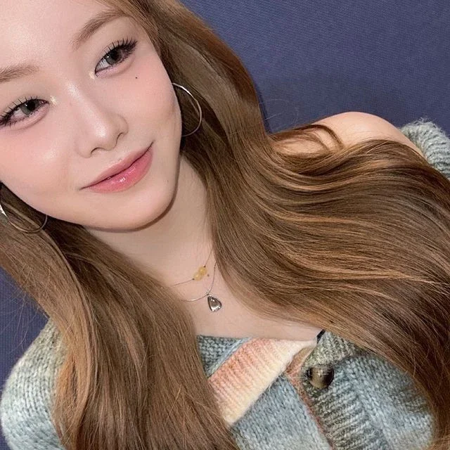 Suhyeon gallery image