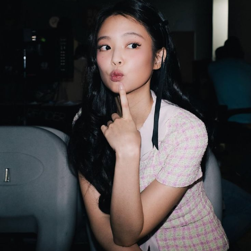 Jennie gallery image