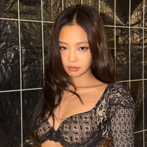 Jennie gallery image