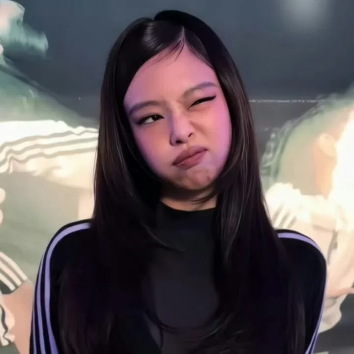 Jennie gallery image