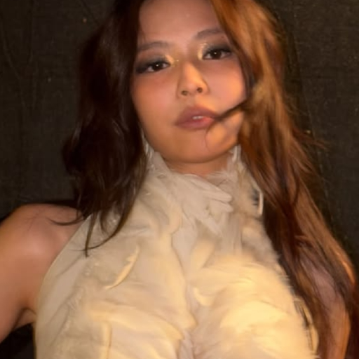 Jennie gallery image