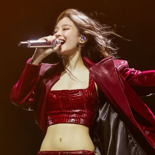 Jennie gallery image
