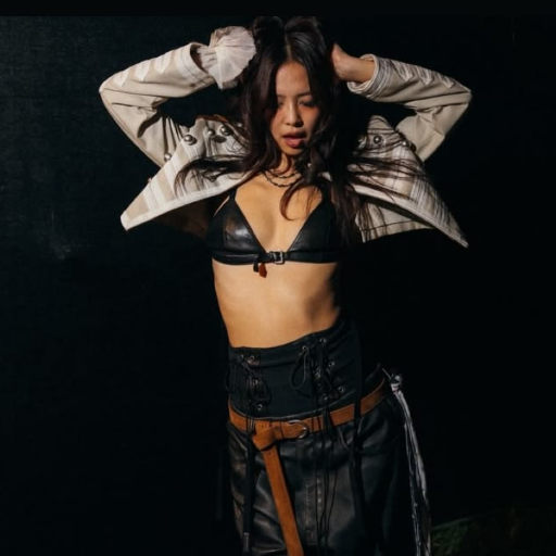 Jennie gallery image