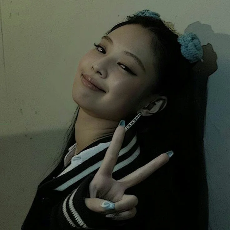 Jennie gallery image