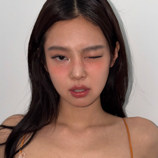 Jennie gallery image