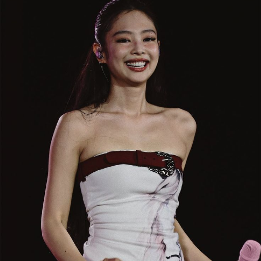 Jennie gallery image