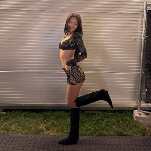 Jennie gallery image