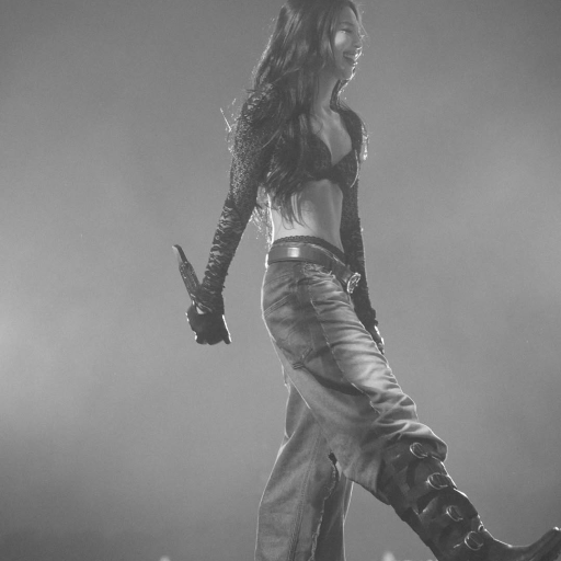 Jennie gallery image