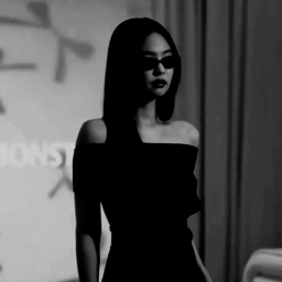 Jennie 4