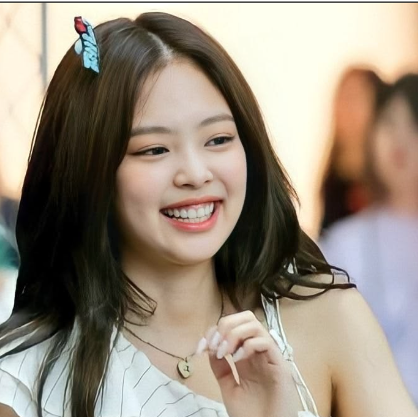 Jennie gallery image